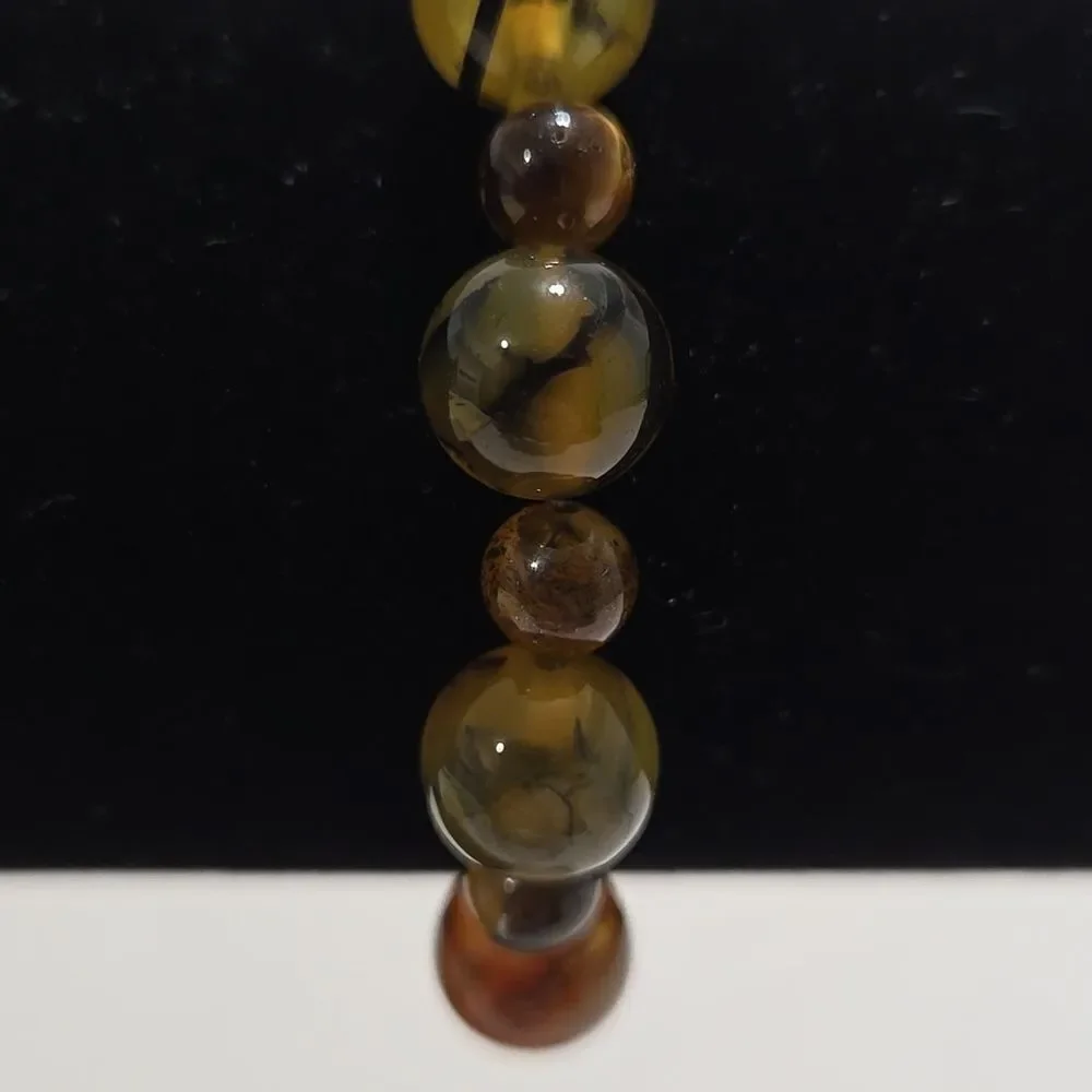Dragon Vein Agate Bracelet